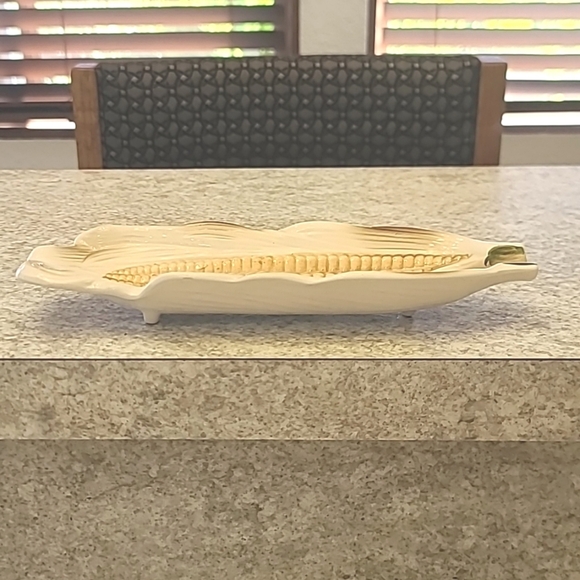 Set Of 4 Corn Shaped Ceramic Serving Dishes - Picture 2 of 5